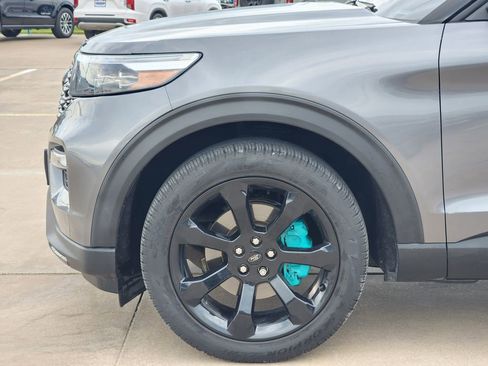 Used 2022 Ford Explorer ST-Line w/ Class IV Trailer Tow Package RWD image 8