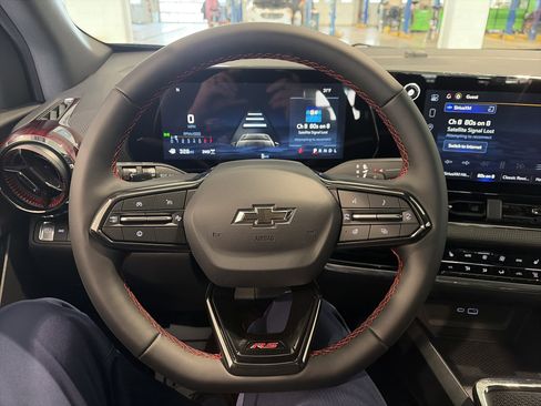 New 2026 Chevrolet Equinox RS image 19