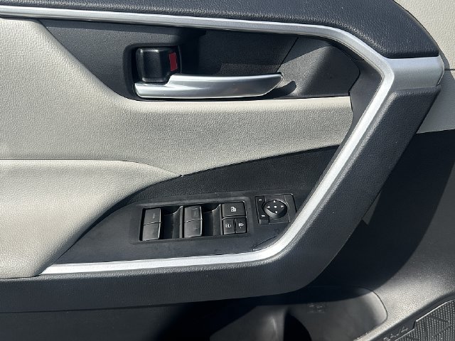 Certified 2024 Toyota RAV4 XLE w/ Convenience Package FWD image 24