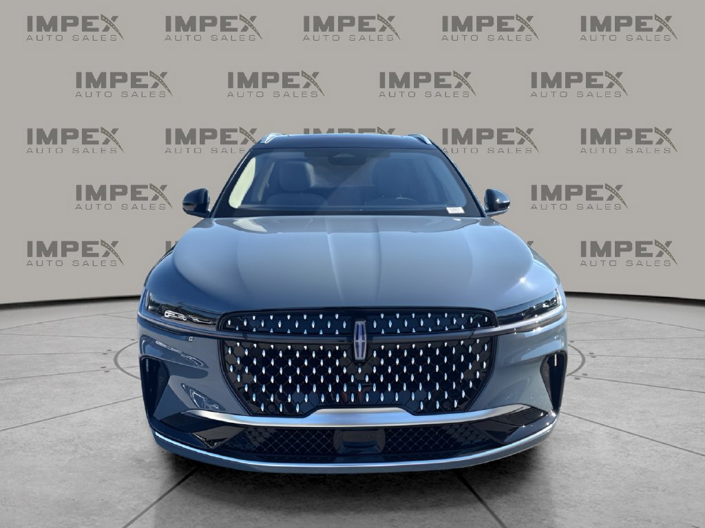Used 2026 Lincoln Nautilus Reserve AWD/4WD image 8