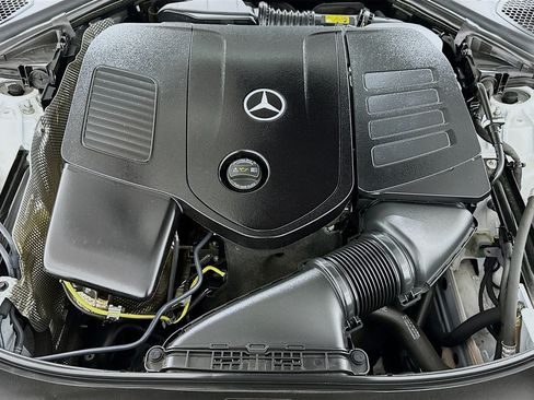 Used 2024 Mercedes-Benz E 350 4MATIC Sedan image 29