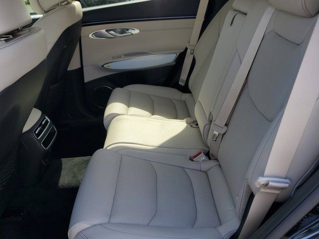 Used 2026 Genesis GV70 2.5T Select AWD/4WD image 7