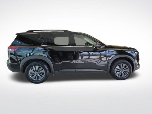 Used 2024 Nissan Pathfinder SV FWD image 7