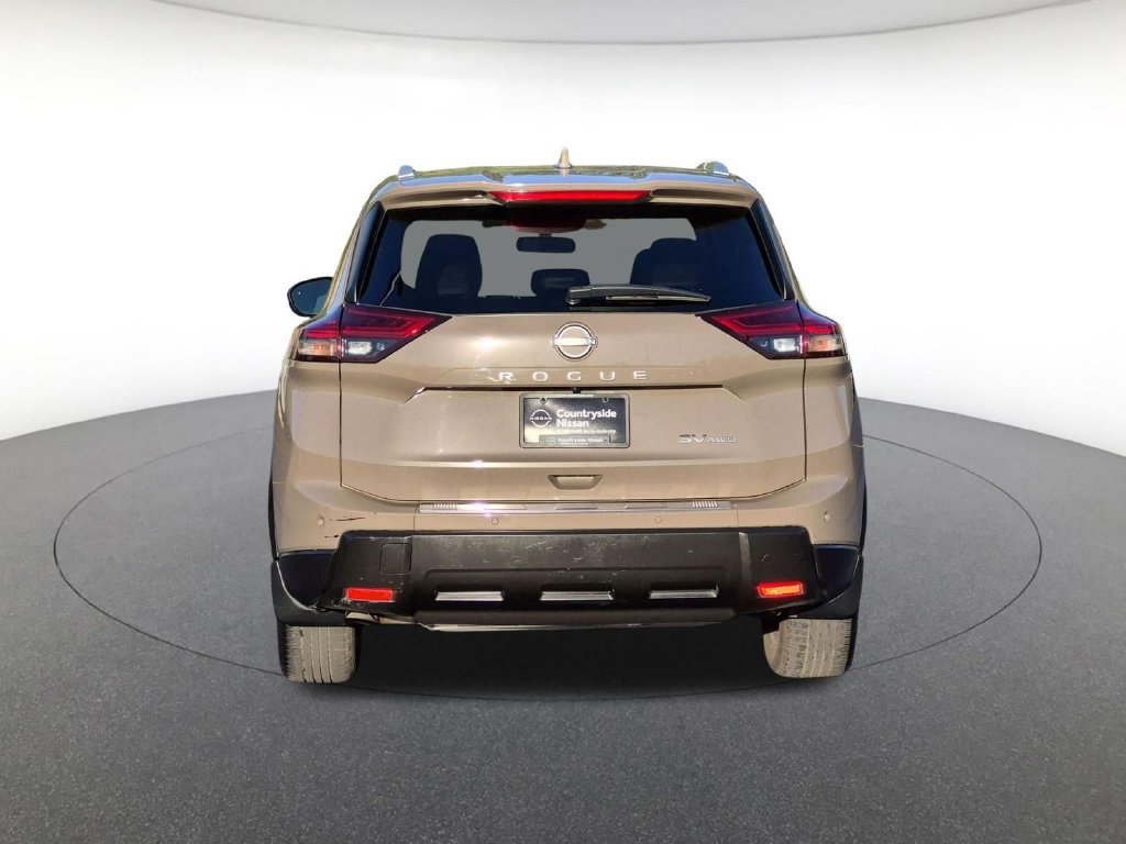 Used 2024 Nissan Rogue SV w/ SV Premium Package AWD/4WD image 6