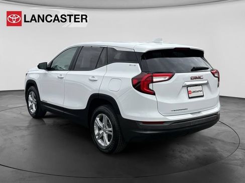 Used 2024 GMC Terrain SLE FWD image 5