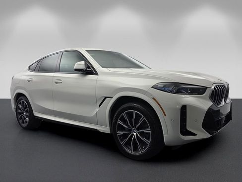 Used 2025 BMW X6 xDrive40i AWD/4WD image 1