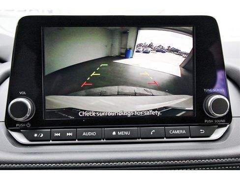 Certified 2024 Nissan Rogue S image 21