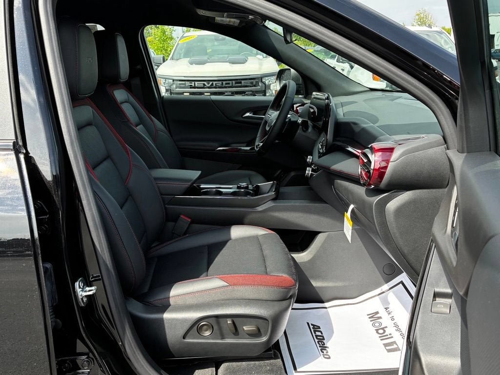 New 2027 Chevrolet Equinox RS w/ Convenience Package III AWD/4WD image 26