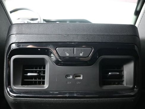 Used 2023 GMC Sierra 1500 AT4 w/ AT4 Premium Package image 25