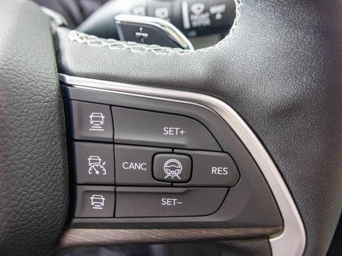 New 2026 Jeep Grand Cherokee Limited AWD/4WD image 30