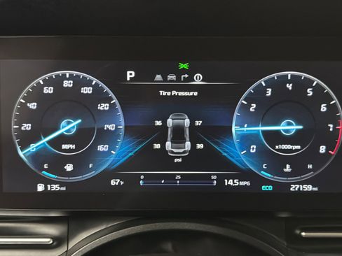 Used 2024 Kia Carnival SX Prestige FWD image 25