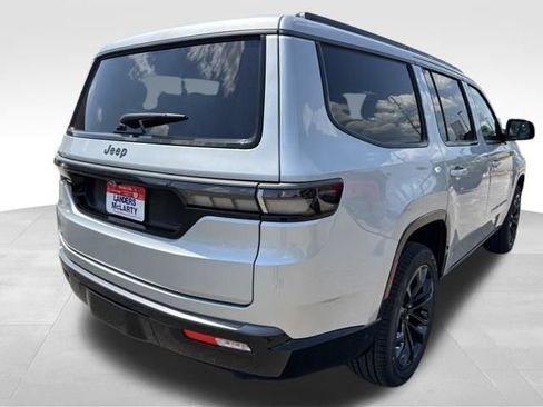 New 2026 Jeep Grand Wagoneer Summit AWD/4WD image 5