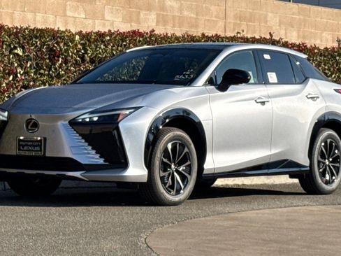 New 2026 Lexus RZ 350e image 8