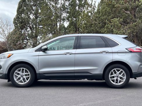 Used 2023 Ford Edge SEL AWD/4WD image 7