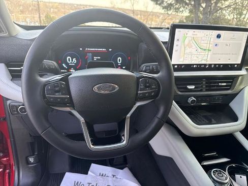 Certified 2025 Ford Explorer Platinum w/ Ultimate Package image 15