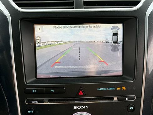 Used 2018 Ford Explorer Sport w/ Equipment Group 401A image 31