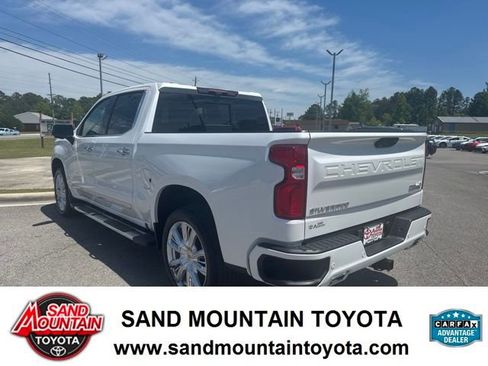 Used 2023 Chevrolet Silverado 1500 High Country AWD/4WD image 5