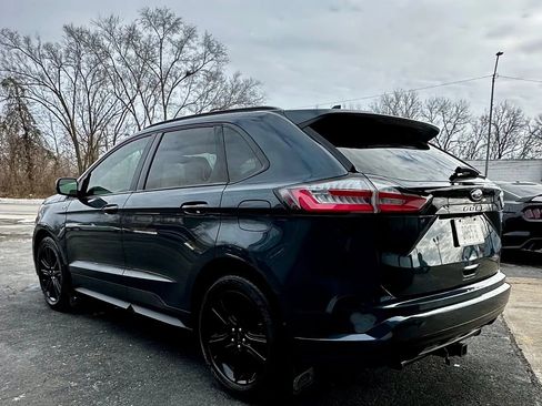 Used 2022 Ford Edge ST-Line image 5