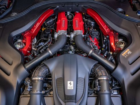 Used 2022 Ferrari Portofino M image 28