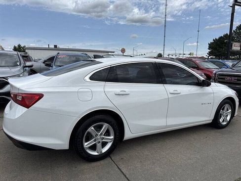 Used 2020 Chevrolet Malibu LS w/ LPO, Convenience Package 1 FWD image 8