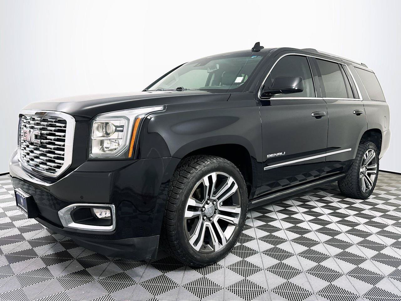 Used 2019 GMC Yukon Denali AWD/4WD image 6
