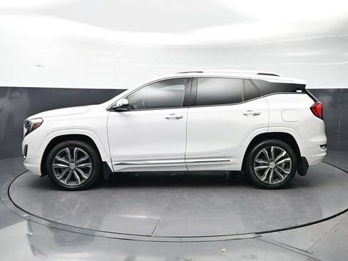 Used 2020 GMC Terrain Denali w/ LPO, Floor Liner Package AWD/4WD image 8
