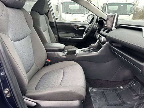 Used 2023 Toyota RAV4 XLE w/ Convenience Package image 26