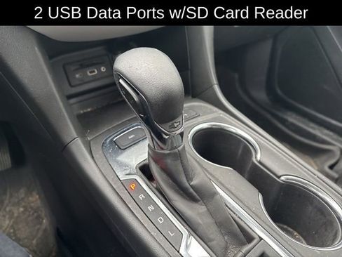 Certified 2022 Chevrolet Equinox LT AWD/4WD image 17