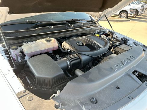 Used 2025 RAM 1500 Lone Star image 24