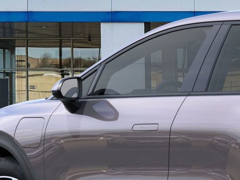 New 2026 Chevrolet Equinox EV LT image 13