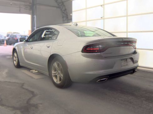 Used 2023 Dodge Charger SXT RWD image 4