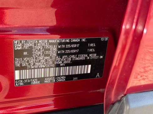 Used 2021 Toyota RAV4 XLE w/ Convenience Package FWD image 34