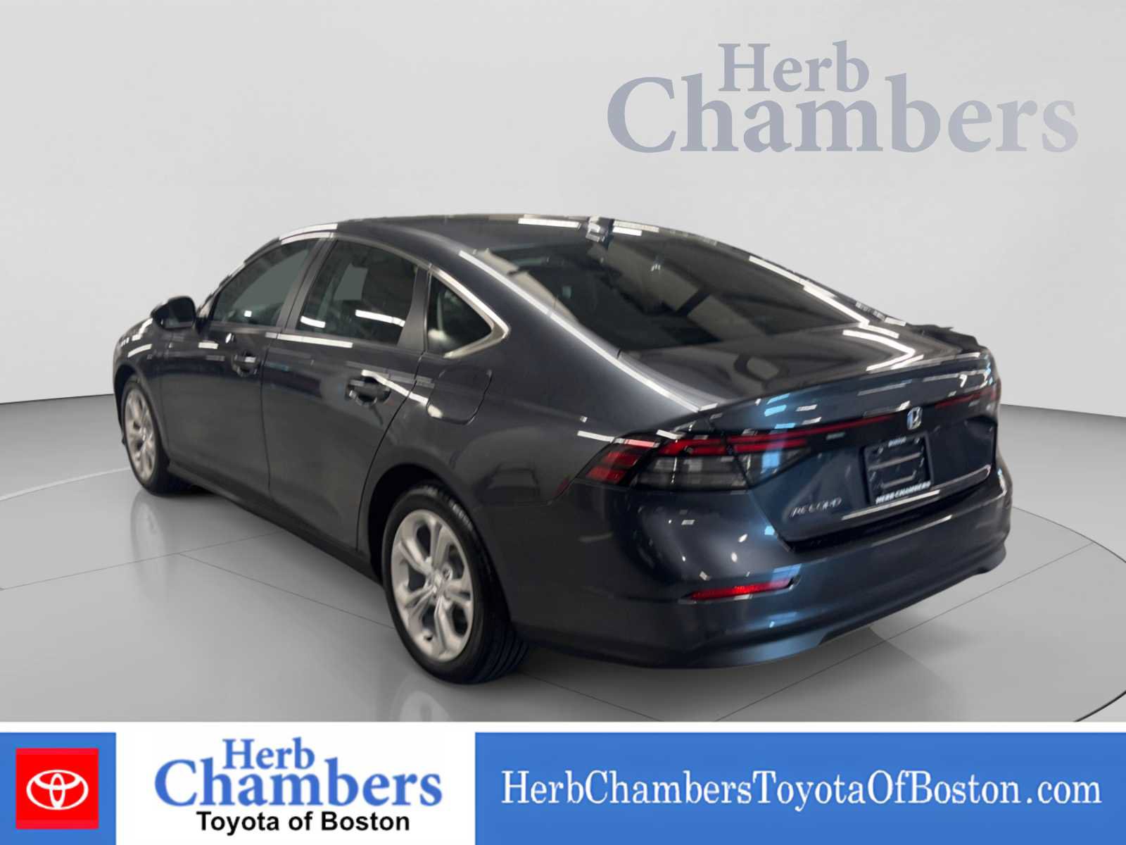 Used 2025 Honda Accord LX image 3