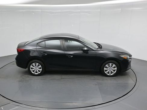 Used 2018 MAZDA MAZDA3 Sport image 36