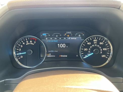 Used 2018 Ford F150 Lariat image 37