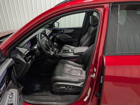 Used 2025 Acura MDX A-Spec image 16