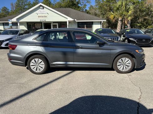 Used 2019 Volkswagen Jetta S w/ Driver Assistance Package image 4