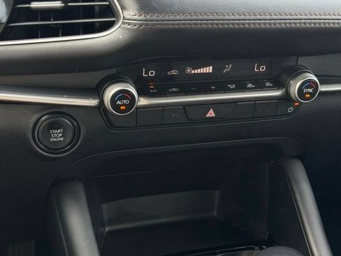 Used 2025 MAZDA MAZDA3 s FWD image 24