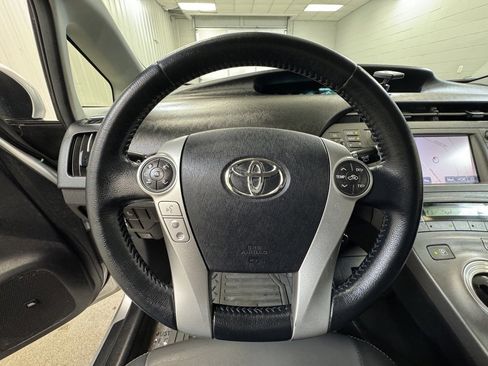 Used 2013 Toyota Prius Four image 26