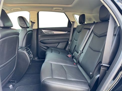 Used 2019 Cadillac XT5 Premium Luxury image 19
