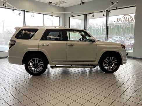 Used 2016 Toyota 4Runner Limited image 6