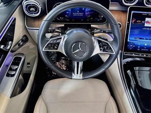 Used 2026 Mercedes-Benz GLC 300 4MATIC image 21