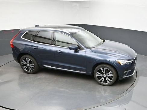 Used 2023 Volvo XC60 B5 Plus w/ Protection Package Premier AWD/4WD image 18