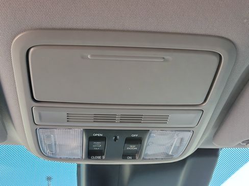 Used 2019 Honda Odyssey EX-L image 29