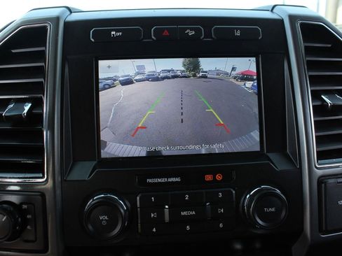 Used 2020 Ford F250 XLT w/ FX4 Off-Road Package AWD/4WD image 26