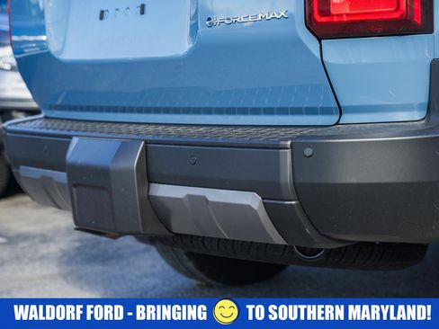 Used 2025 Toyota Land Cruiser image 9