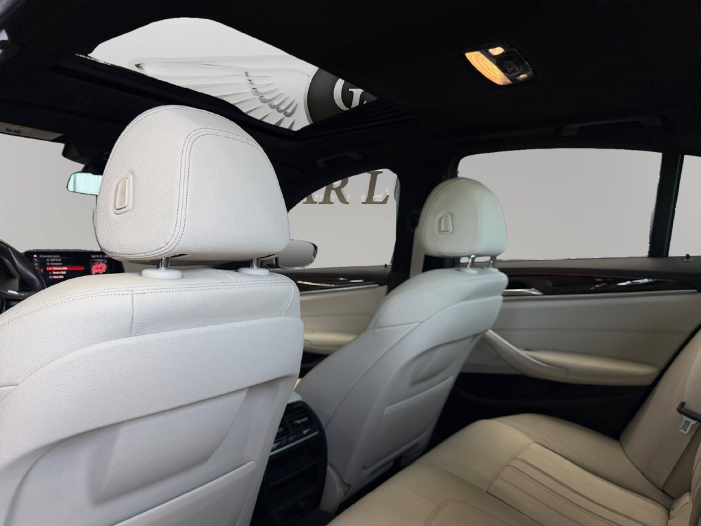 Used 2019 BMW 530i w/ Convenience Package RWD image 25