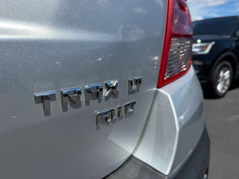 Used 2015 Chevrolet Trax LT w/ LT Plus Package AWD/4WD image 6