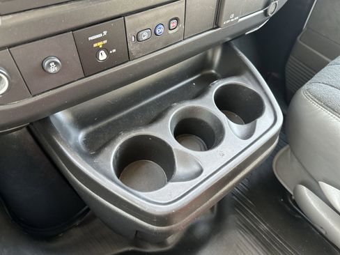 Used 2024 GMC Savana 2500 w/ Driver Convenience Package image 20