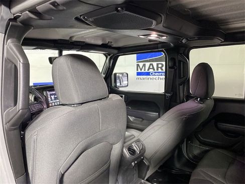 Used 2022 Jeep Wrangler Unlimited Sport w/ Xtreme Recon 35" Tire Package image 30